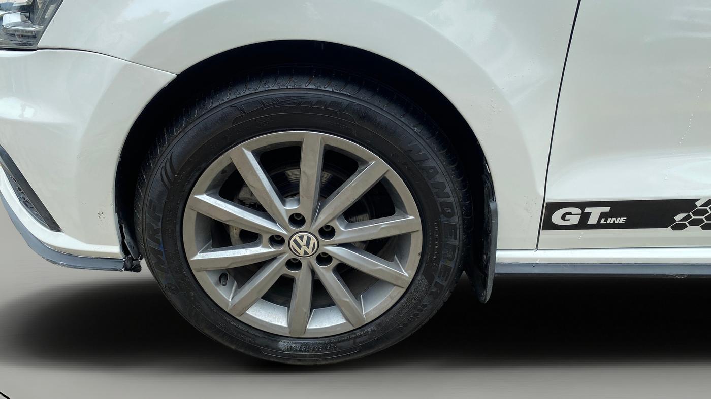 2019 Volkswagen Vento 1.2 TSI HIGHLINE PLUS AT, Petrol, Automatic, 57,673 km, Left Front Wheel
