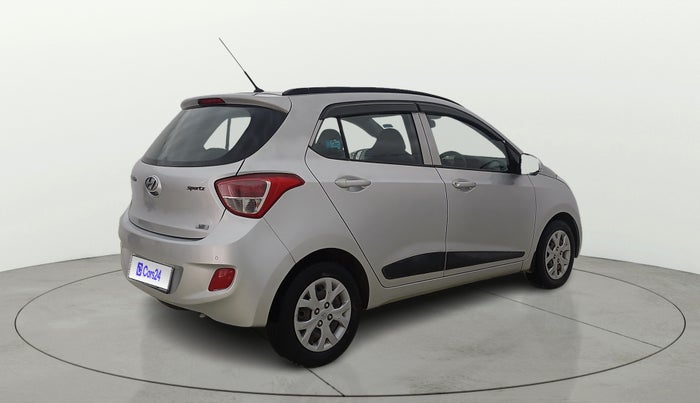 2016 Hyundai Grand i10 SPORTZ 1.2 KAPPA VTVT, Petrol, Manual, 84,427 km, Right Back Diagonal