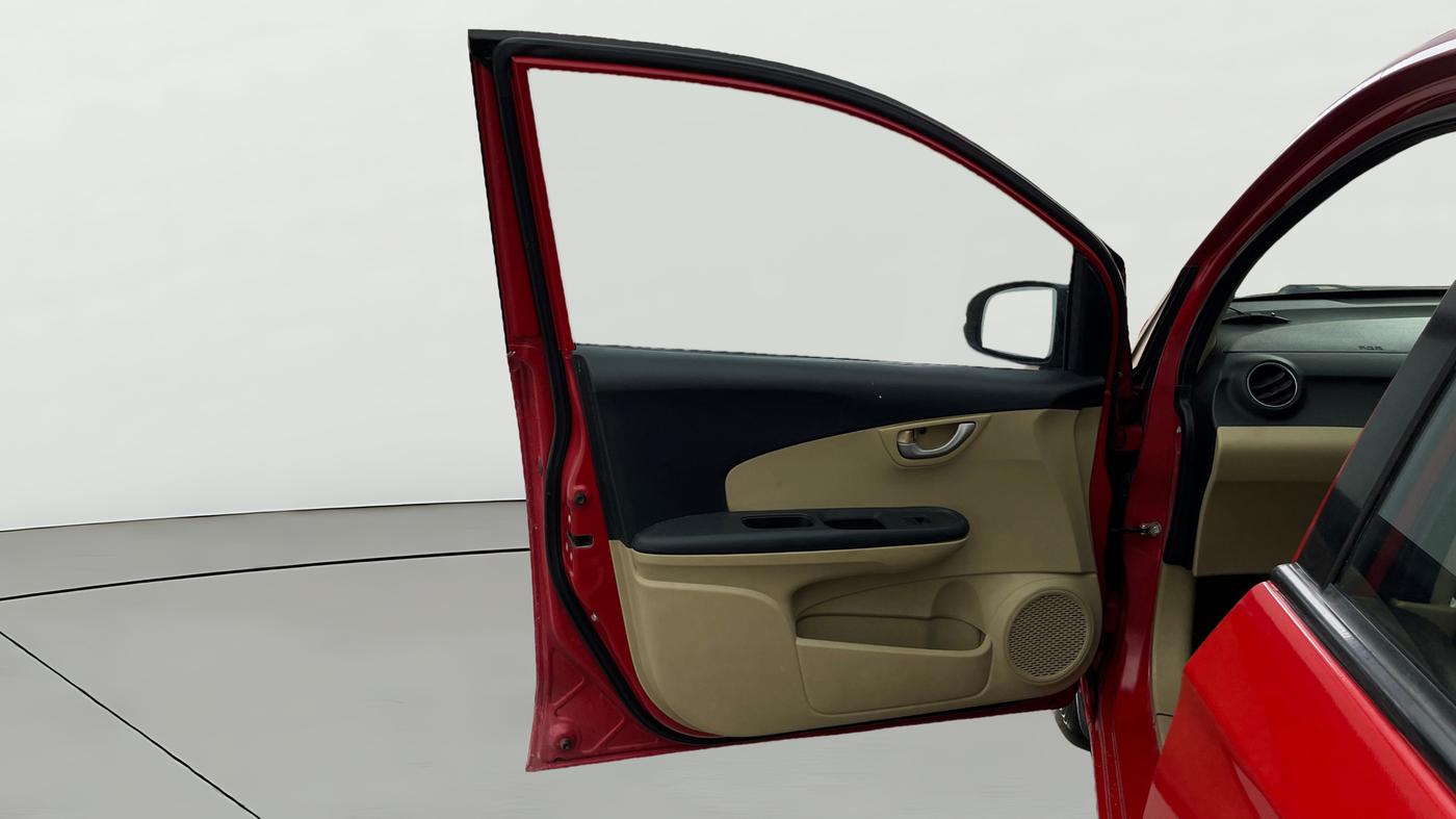 2015 Honda Brio VX AT, Petrol, Automatic, 62,075 km, LHS Front Door