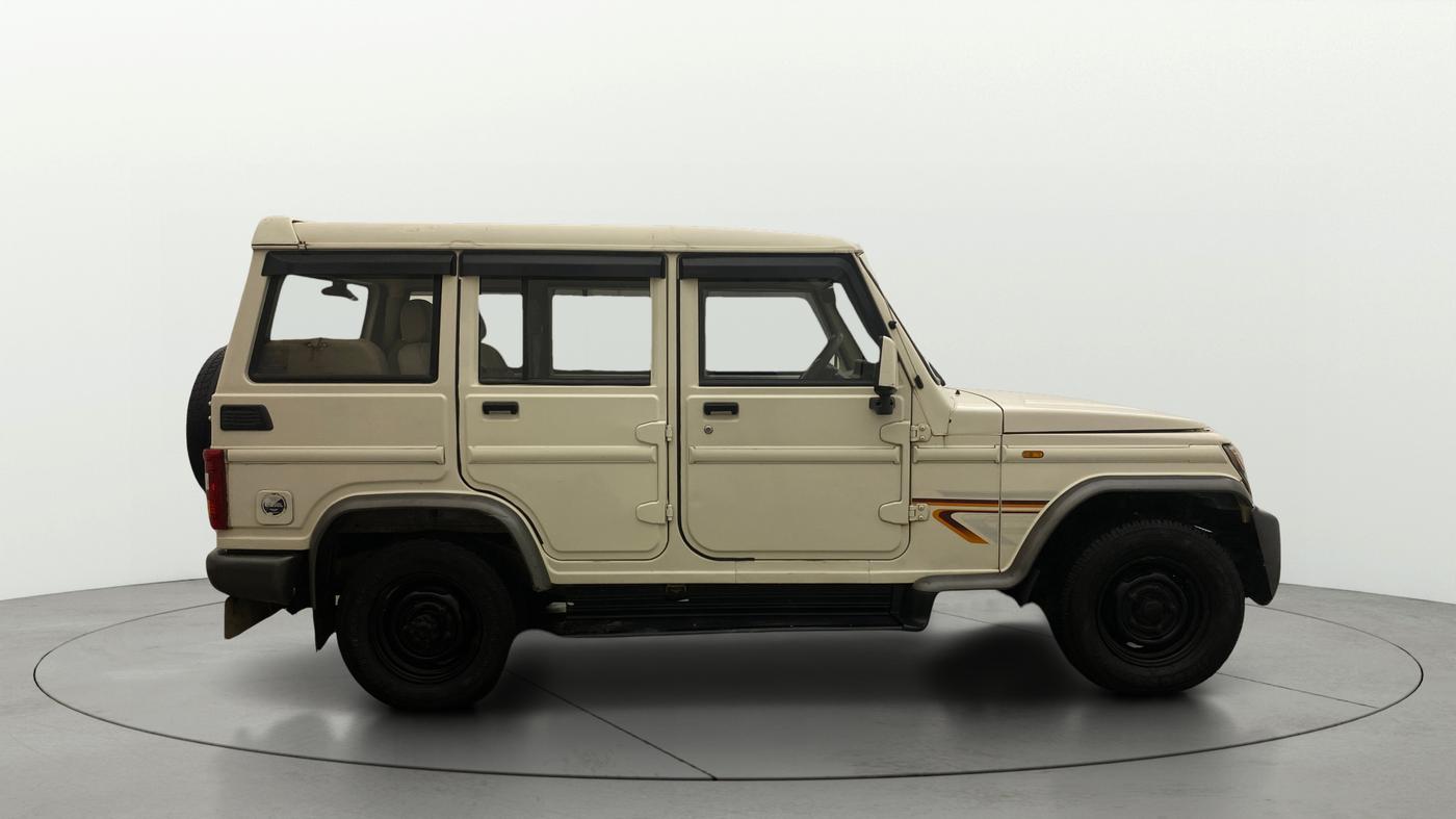 2016 Mahindra Bolero ZLX BS IV, Diesel, Manual, 98,151 km, Right Side View