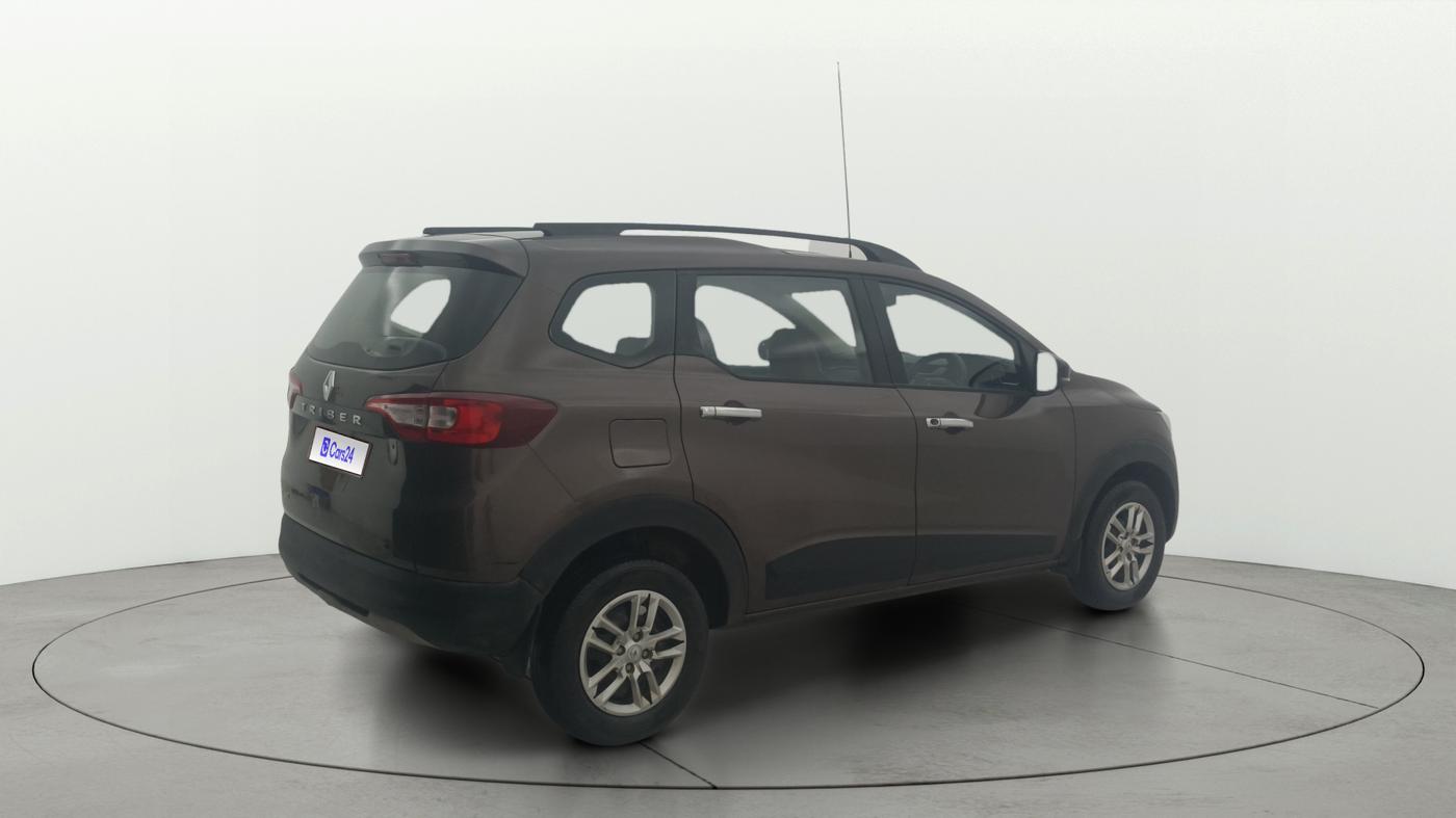 2021 Renault TRIBER RXT, Petrol, Manual, 29,694 km, Right Back Diagonal