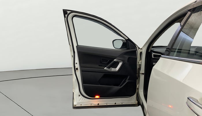 2022 Tata Harrier XM 2.0L KRYOTEC, Diesel, Manual, 38,886 km, LHS Front Door