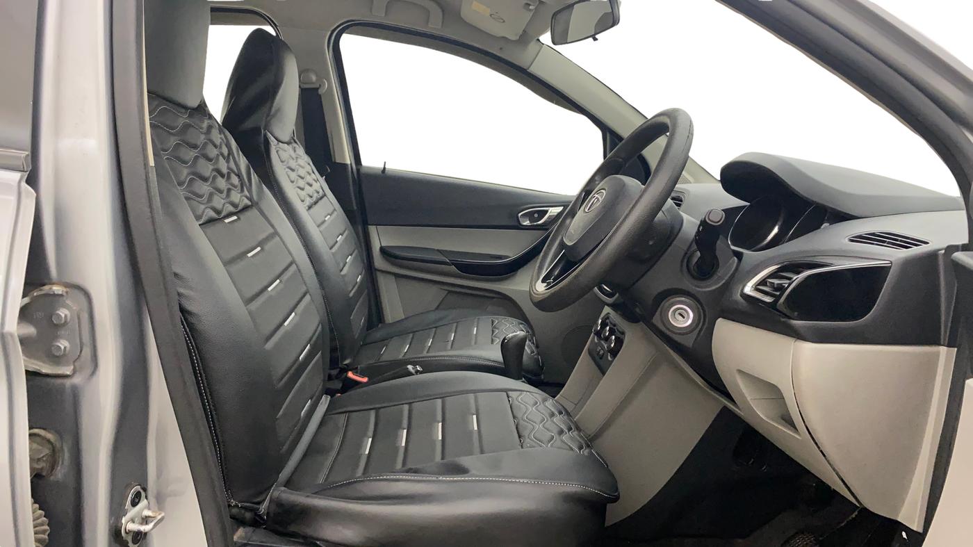 2018 Tata Tiago XZ DIESEL, Diesel, Manual, 95,705 km, Right Side Front Door Cabin