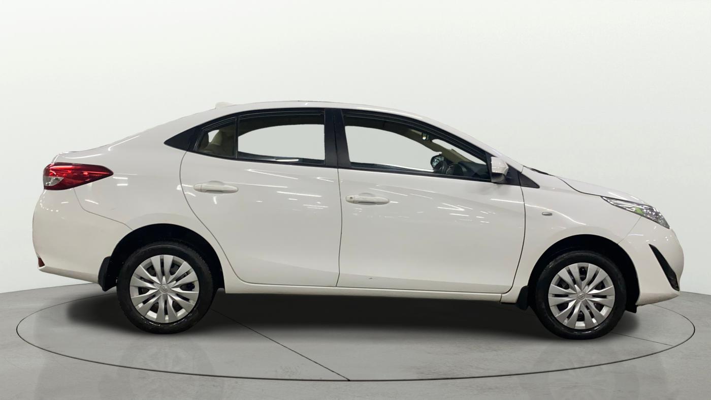 2018 Toyota YARIS J CVT, Petrol, Automatic, 16,845 km, Right Side View