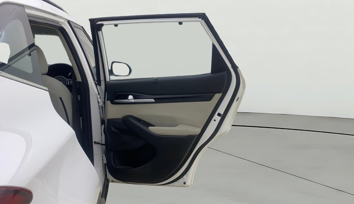 2022 KIA SELTOS HTX IVT 1.5 PETROL, Petrol, Automatic, 21,708 km, RHS Rear Door