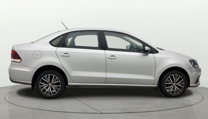 2019 Volkswagen Vento HIGHLINE 1.6 MPI, Petrol, Manual, 24,281 km, Right Side View