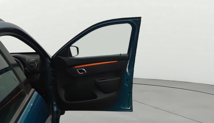 2019 Renault Kwid CLIMBER 1.0 (O), Petrol, Manual, 60,949 km, RHS Front Door