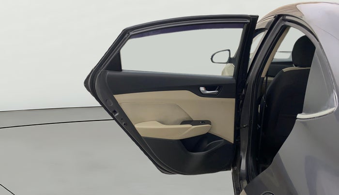 2019 Hyundai Verna 1.6 VTVT SX, Petrol, Manual, 1,03,405 km, LHS Rear Door