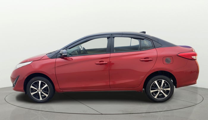 2020 Toyota YARIS V CVT, Petrol, Automatic, 67,534 km, Left Side