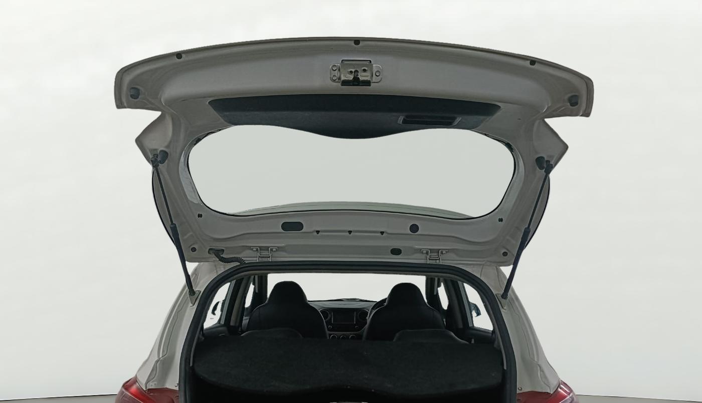2019 Hyundai Grand i10 SPORTZ (O) AT 1.2 KAPPA VTVT, Petrol, Automatic, 59,776 km, Boot Door Open