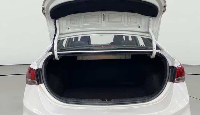 2019 Hyundai Verna 1.6 VTVT SX O, Petrol, Manual, 89,129 km, Boot Open Zoomed View
