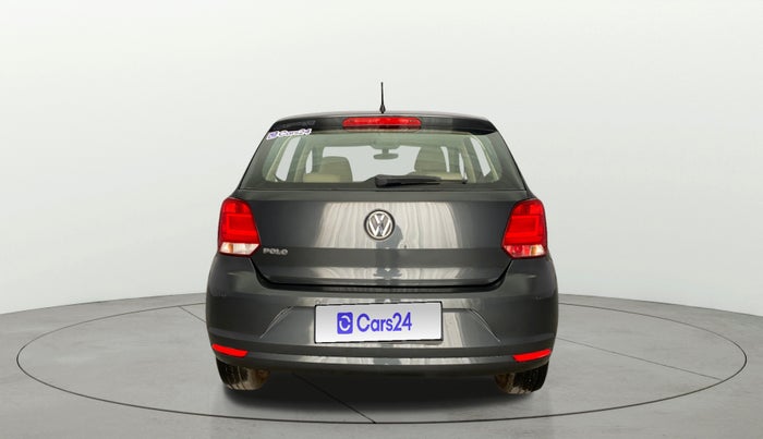 2017 Volkswagen Polo HIGHLINE1.2L, Petrol, Manual, 1,03,836 km, Back/Rear