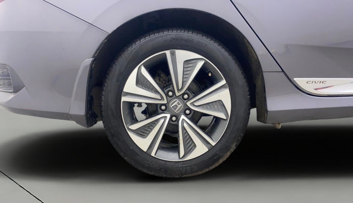 2019 Honda Civic 1.8L I-VTEC ZX CVT, Petrol, Automatic, 1,15,018 km, Right Rear Wheel