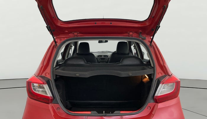 2017 Tata Tiago XZA PETROL, Petrol, Automatic, 38,071 km, Boot Open Zoomed View