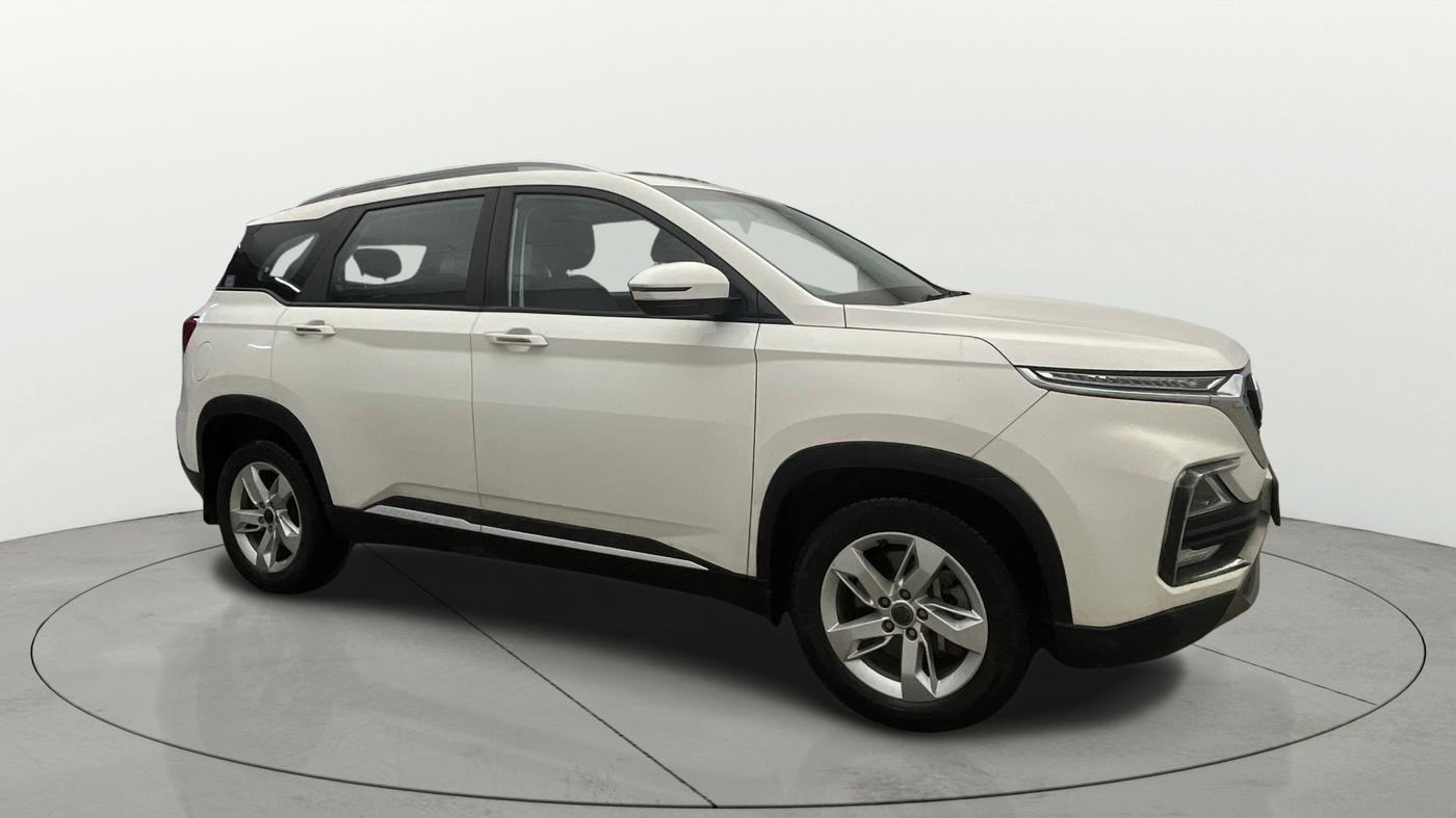 2021 MG HECTOR SHINE 1.5 PETROL TURBO CVT, Petrol, Automatic, 27,624 km, Right Front Diagonal