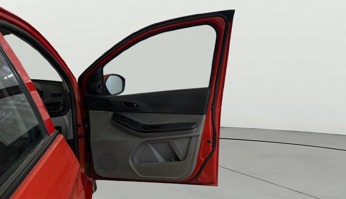 2020 Tata Tiago XT PETROL, Petrol, Manual, 60,933 km, RHS Front Door