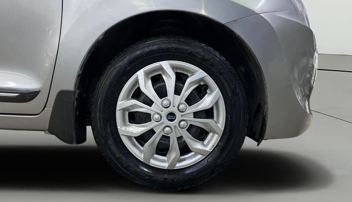 2018 Maruti Baleno DELTA PETROL 1.2, Petrol, Manual, 40,690 km, Right Front Wheel