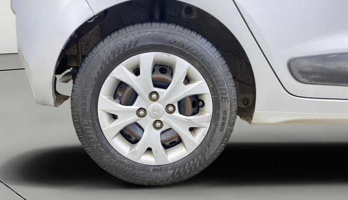 2014 Hyundai Grand i10 SPORTZ 1.2 KAPPA VTVT, Petrol, Manual, 58,729 km, Right Rear Wheel