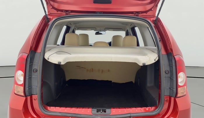 2015 Renault Duster 85 PS RXL DIESEL, Diesel, Manual, 64,490 km, Boot Open Zoomed View