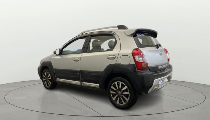 2015 Toyota Etios CROSS 1.2 G, Petrol, Manual, 70,549 km, Left Back Diagonal
