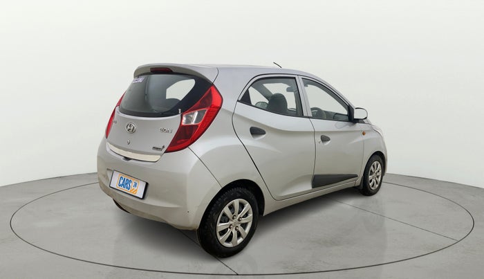 2013 Hyundai Eon MAGNA +, CNG, Manual, 1,12,704 km, Right Back Diagonal