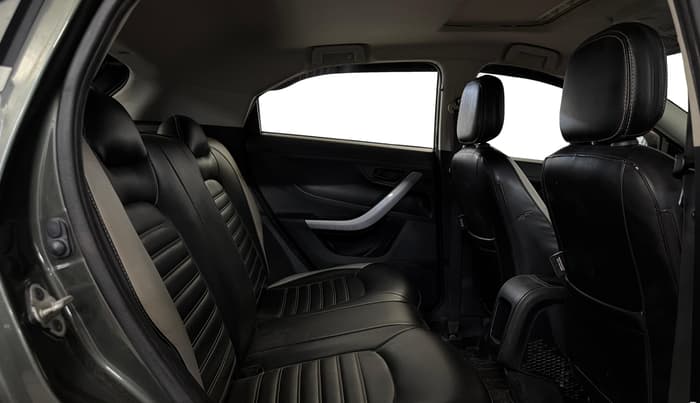 2021 Tata NEXON XM SUNROOF DIESEL, Diesel, Manual, 77,764 km, Right Side Rear Door Cabin