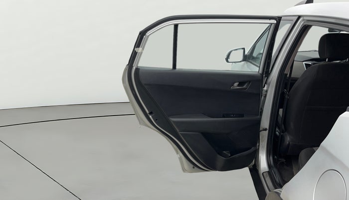 2016 Hyundai Creta SX PLUS 1.6 PETROL, Petrol, Manual, 94,638 km, LHS Rear Door