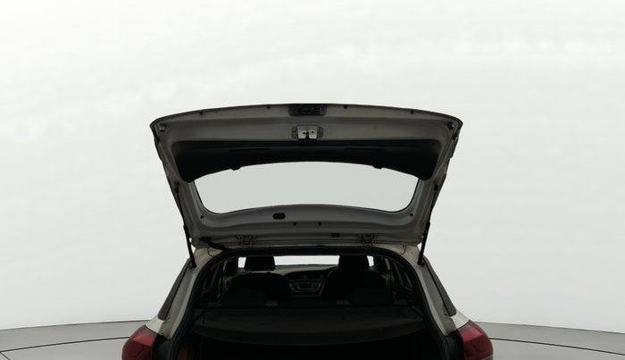 2015 Hyundai Elite i20 SPORTZ 1.2 (O), CNG, Manual, 72,732 km, Boot Door Open