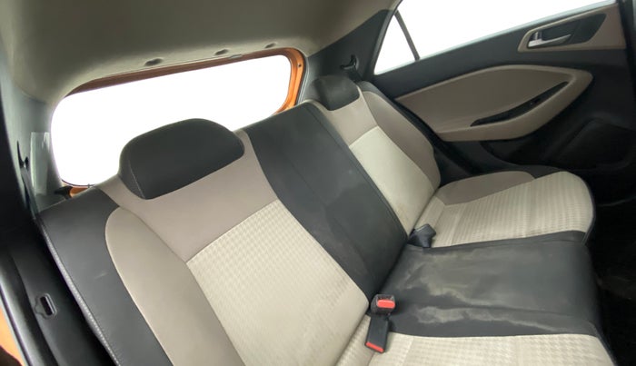 2018 Hyundai Elite i20 ASTA 1.2  CVT, Petrol, Automatic, 68,806 km, Right Side Rear Door Cabin