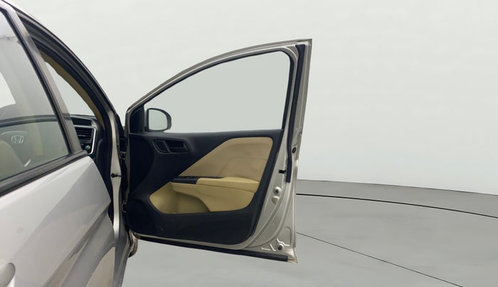 2015 Honda City 1.5L I-VTEC SV CVT, Petrol, Automatic, 52,346 km, RHS Front Door