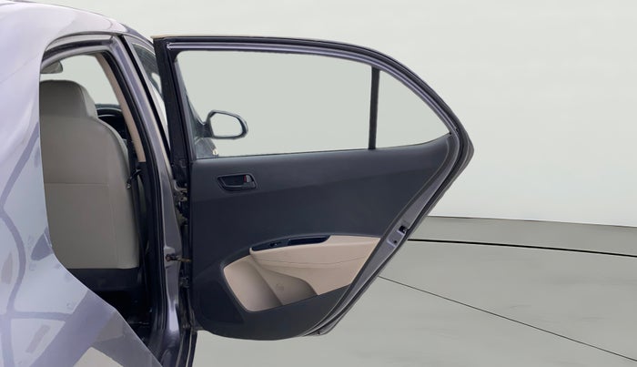 2018 Hyundai Xcent E+, Petrol, Manual, 41,224 km, RHS Rear Door