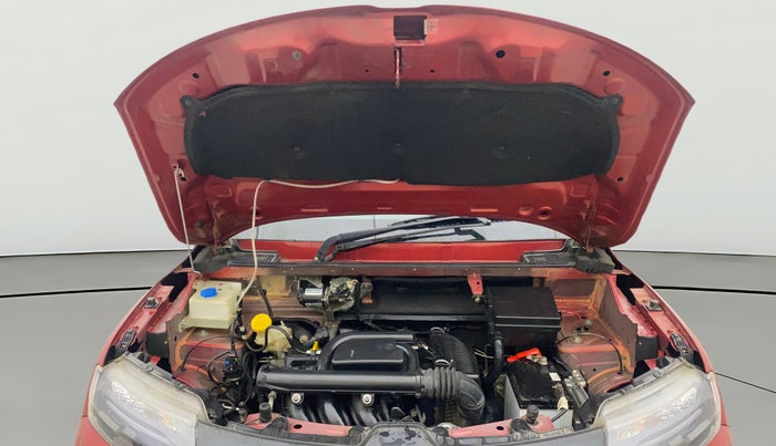 2024 Renault Kwid RXT 1.0 AMT, Petrol, Automatic, 4,535 km, Open Bonet