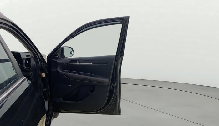 2022 KIA SONET GTX PLUS 1.5, Diesel, Manual, 70,318 km, RHS Front Door