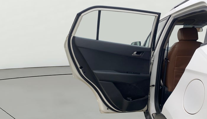 2016 Hyundai Creta SX PLUS AT 1.6 DIESEL, Diesel, Automatic, 1,07,738 km, LHS Rear Door