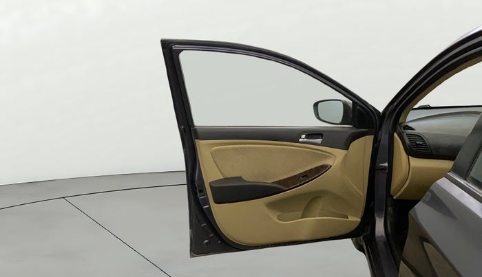 2015 Hyundai Verna FLUIDIC 4S 1.6 VTVT S(O), Petrol, Manual, 51,666 km, LHS Front Door