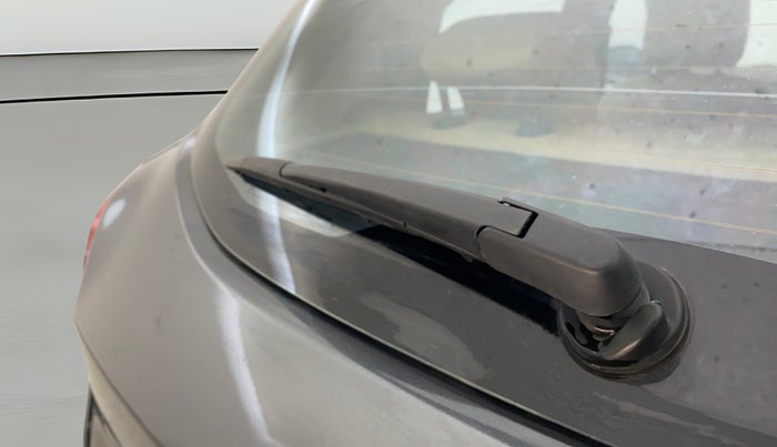 2022 Tata PUNCH CREATIVE  AMT, Petrol, Automatic, 30,128 km, Rear Wiper