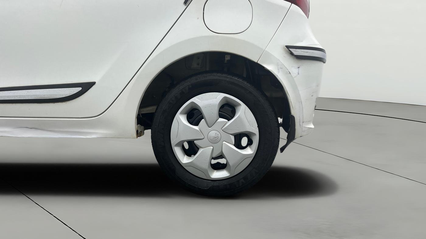 2024 Tata Tiago XM PETROL, Petrol, Manual, 19,986 km, Left Rear Wheel