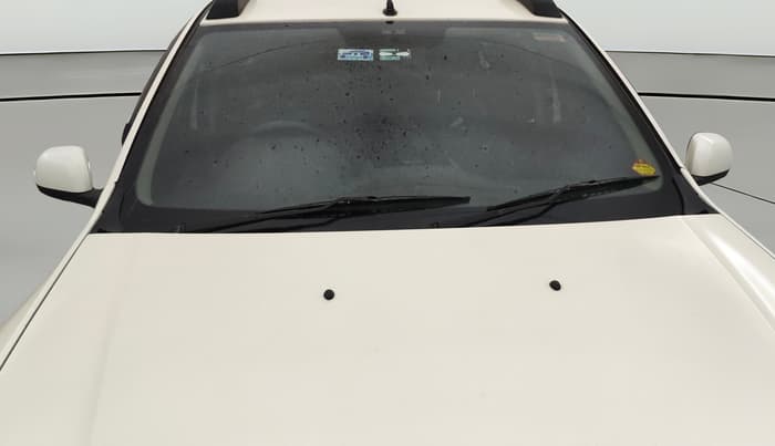 2017 Renault Duster 85 PS RXZ DIESEL, Diesel, Manual, 1,38,402 km, Front Windshield