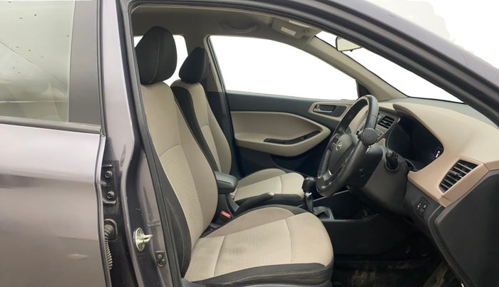 2017 Hyundai Elite i20 ASTA 1.2, Petrol, Manual, 70,914 km, Right Side Front Door Cabin