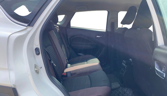 2023 Maruti FRONX ALPHA 1.0L TURBO 6 AT, Petrol, Automatic, 10,583 km, Right Side Rear Door Cabin