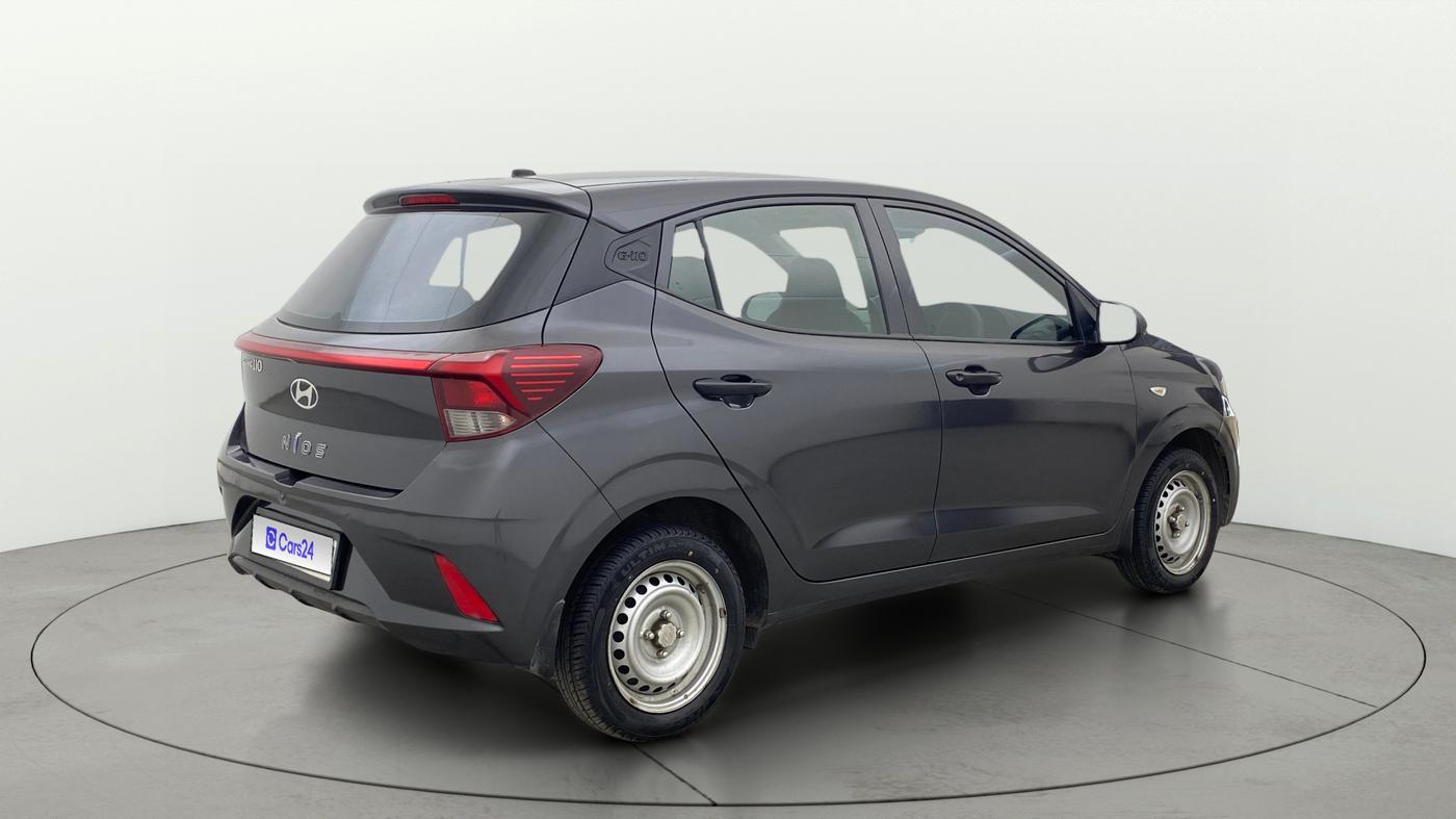 2023 Hyundai GRAND I10 NIOS ERA 1.2 KAPPA VTVT, Petrol, Manual, 38,584 km, Right Back Diagonal