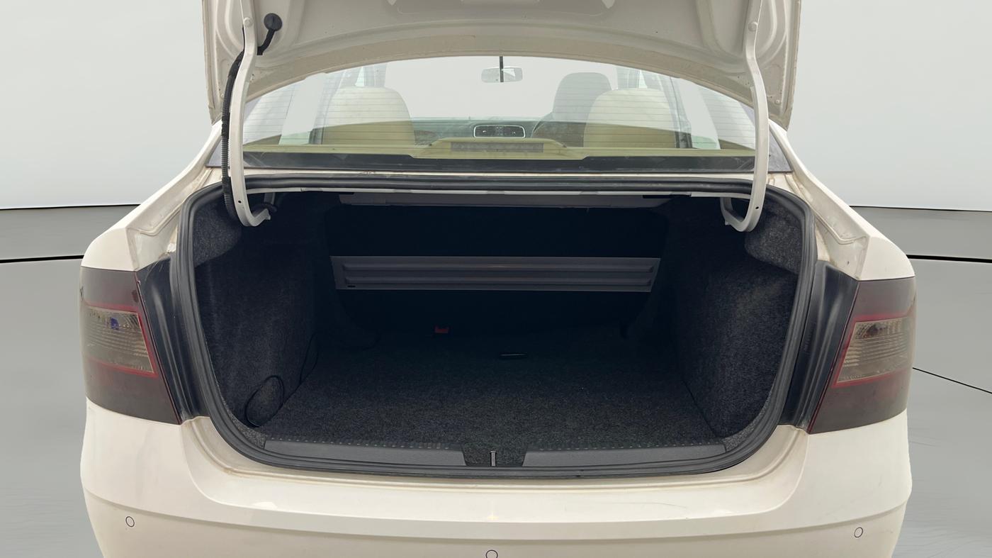 2021 Skoda Rapid AMBITION AT TSI, Petrol, Automatic, 45,377 km, Boot Open Zoomed View