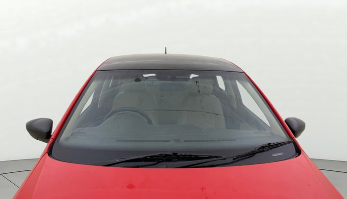 2015 Volkswagen Polo HIGHLINE1.2L, Petrol, Manual, 60,707 km, Front Windshield