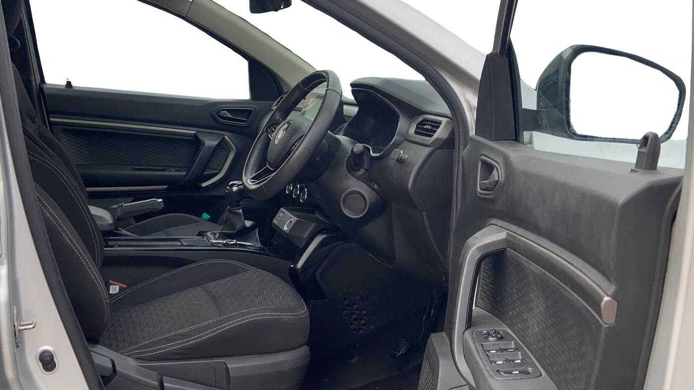 2021 Renault Kiger RXZ TURBO MT, Petrol, Manual, 73,102 km, Right Side Front Door Cabin