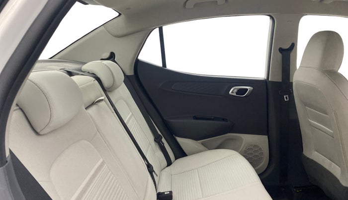 2024 Hyundai AURA SX 1.2 CNG, CNG, Manual, 11,706 km, Right Side Rear Door Cabin