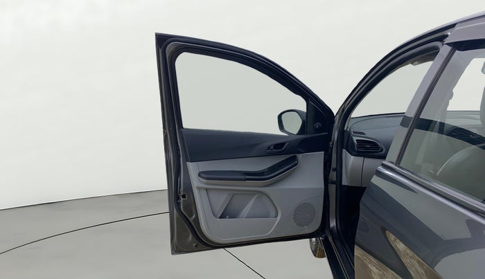 2022 Tata Tiago XM CNG, CNG, Manual, 57,149 km, LHS Front Door
