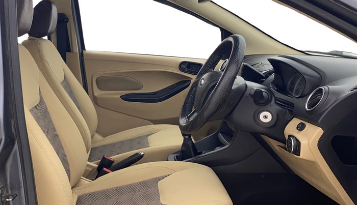 2017 Ford Figo Aspire TITANIUM 1.2 PETROL, CNG, Manual, 59,181 km, Right Side Front Door Cabin
