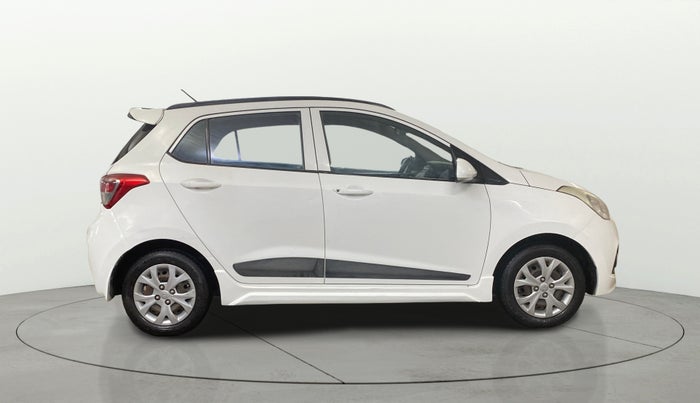 2015 Hyundai Grand i10 SPORTZ 1.2 KAPPA VTVT, Petrol, Manual, 50,768 km, Right Side View