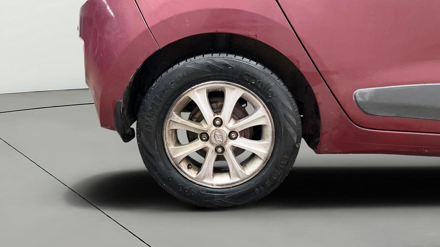 2014 Hyundai Grand i10 ASTA AT 1.2 KAPPA VTVT, Petrol, Automatic, 57,524 km, Right Rear Wheel