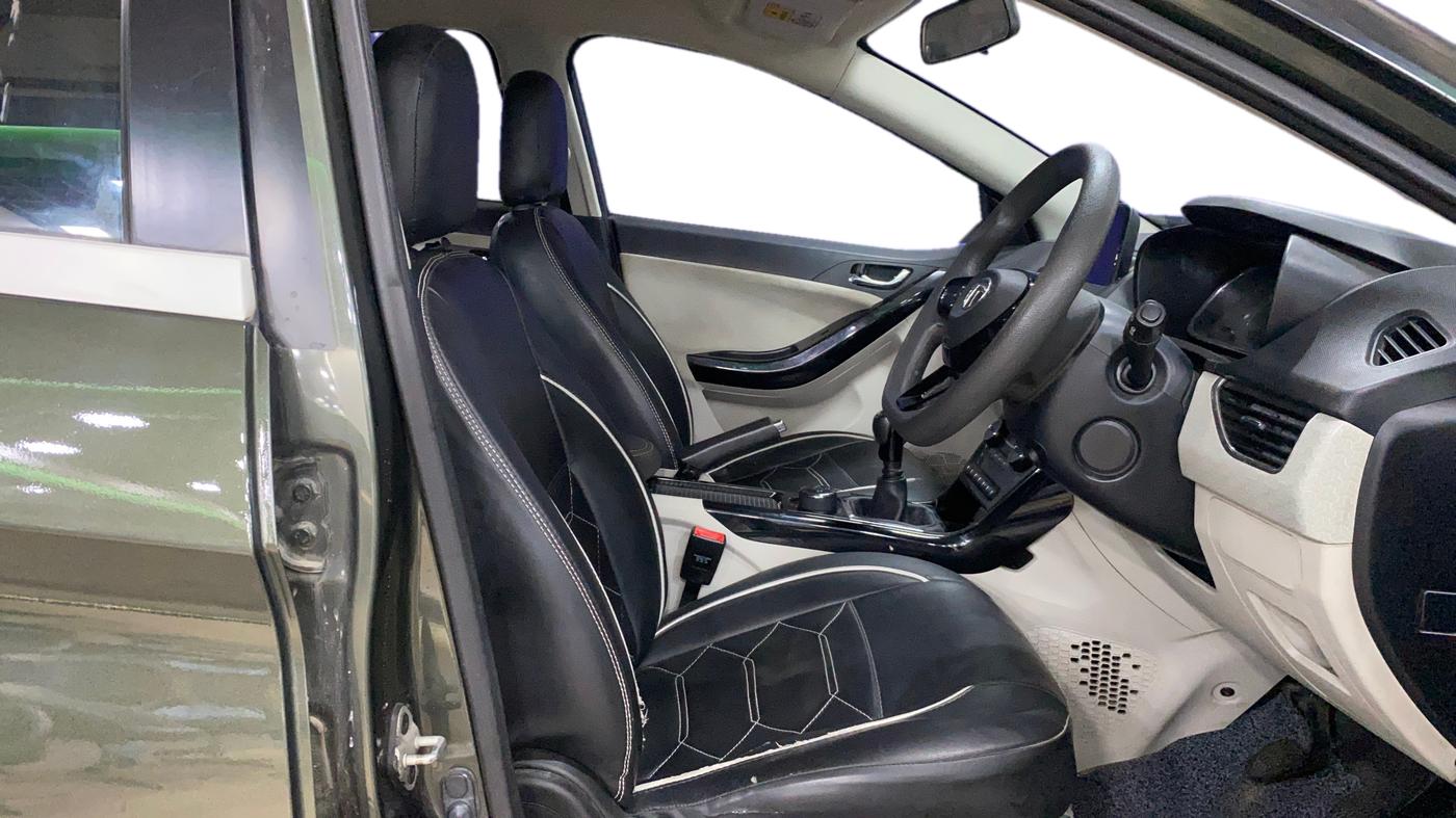 2021 Tata NEXON XZ PLUS PETROL, Petrol, Manual, 37,725 km, Right Side Front Door Cabin